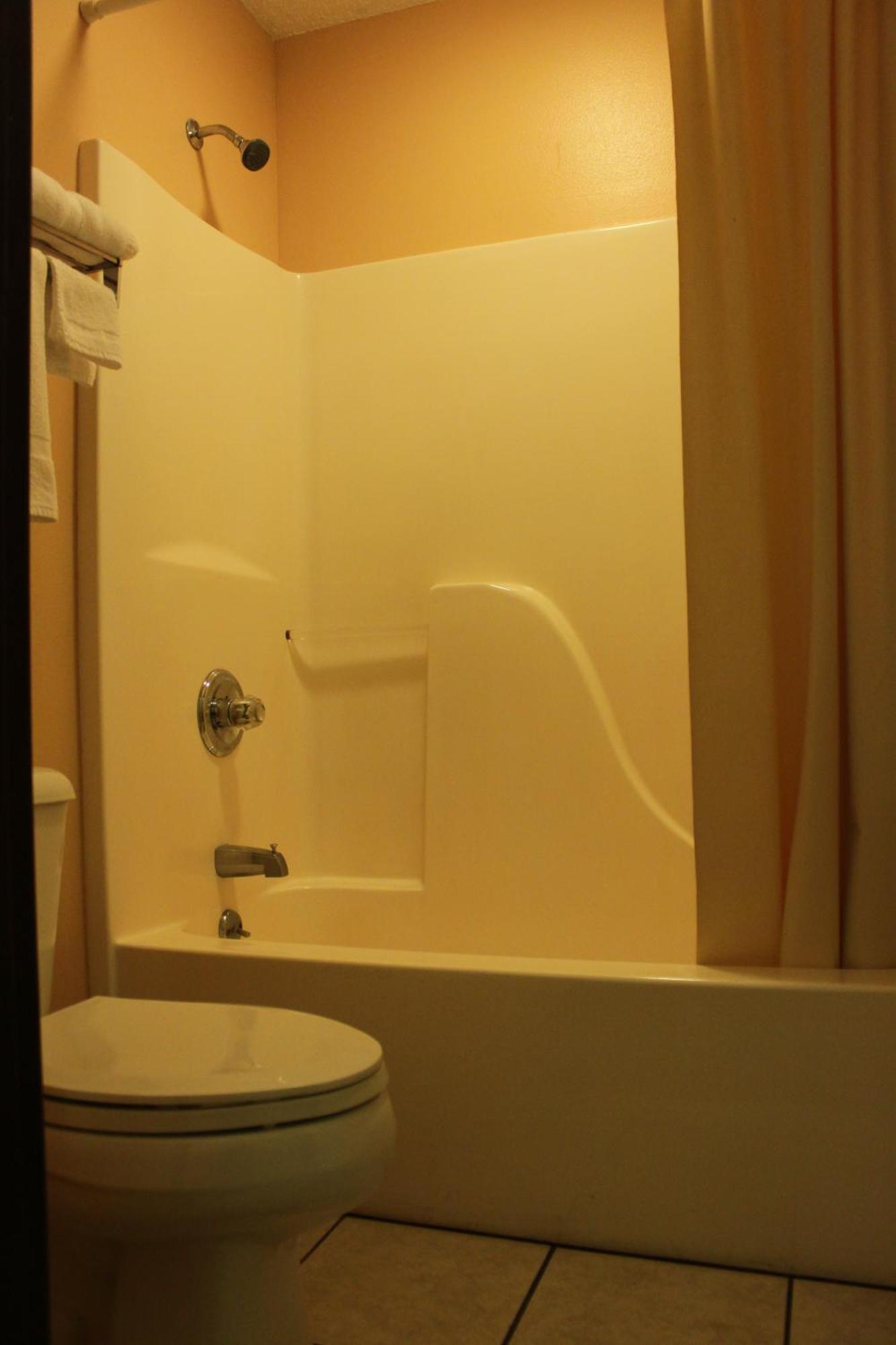 Holiday Lodge Питсбърг Екстериор снимка